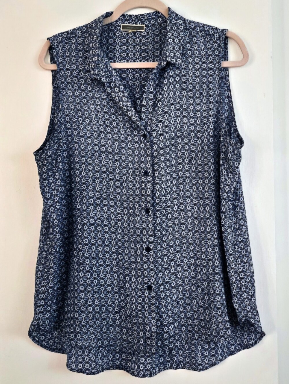 Pleione XL Sleeveless Geometric Mandala Print Button Up Blouse Blue